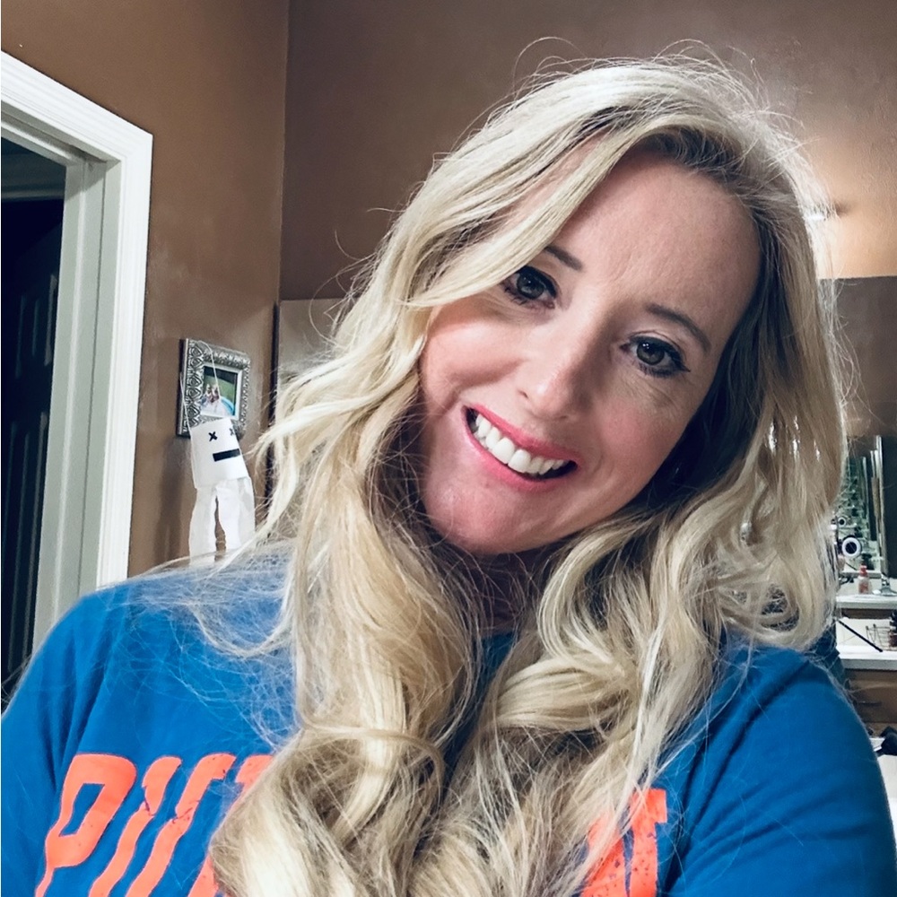 Meet your Posher, Jaime From Florida